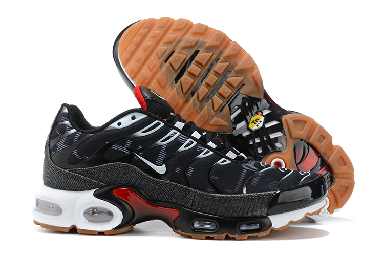 2021 Nike Air Max Plus Black White Red